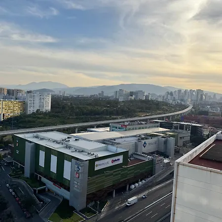 Increible Alojamiento En Santa Fe, Cdmx Con Alberca, Gym Y Estacionamiento